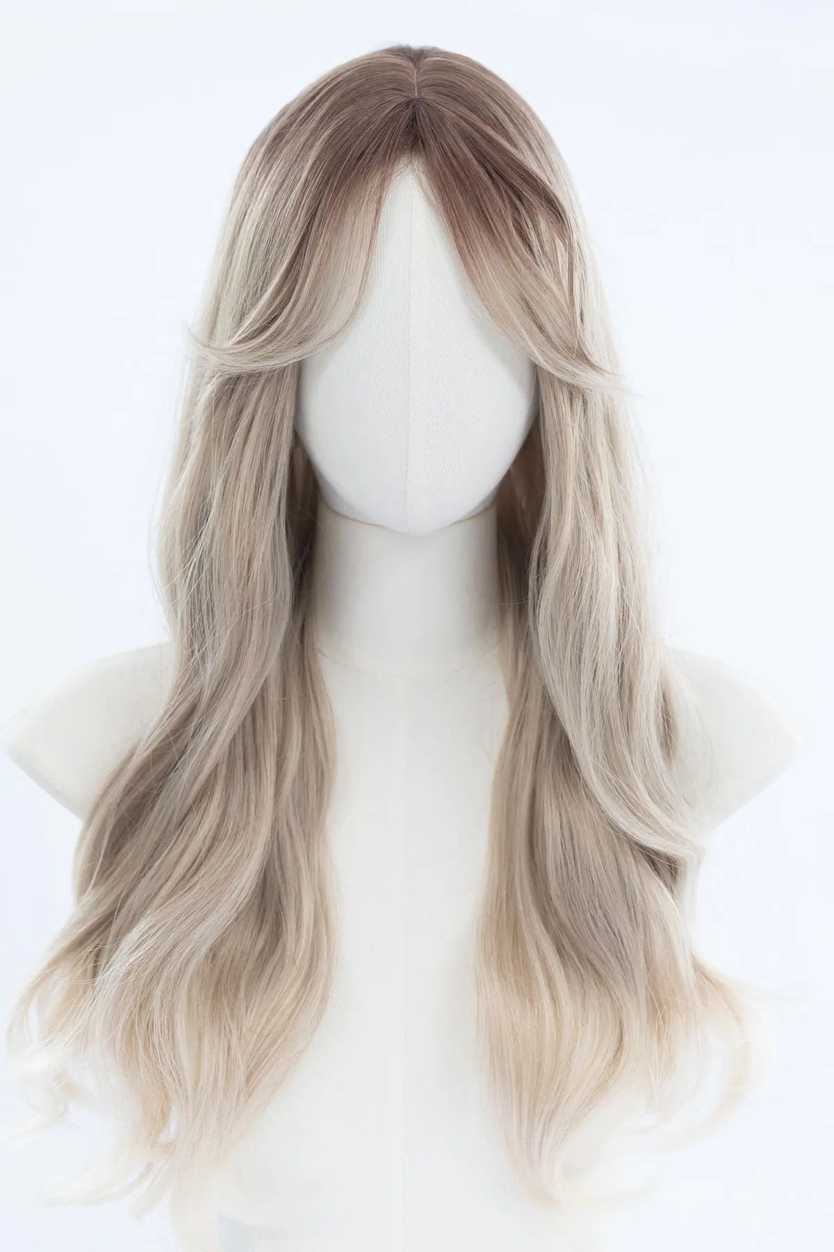 Full crown coverage hair topper by SamaPrivé designed for severe hair loss, restoring natural volume and balanced bio-magnetic field.