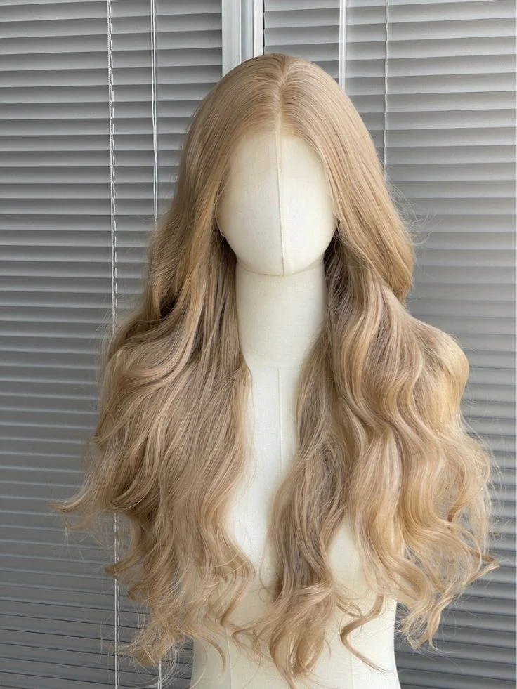 Full crown coverage hair topper by SamaPrivé designed for severe hair loss, restoring natural volume and balanced bio-magnetic field.